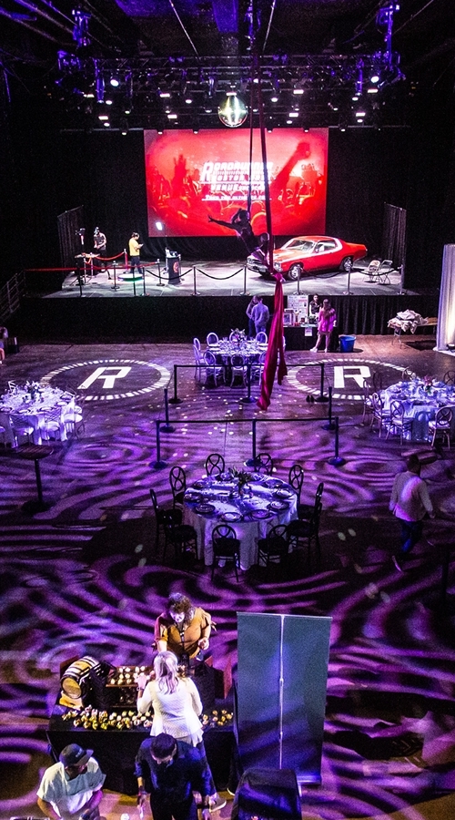 Image found on: https://www.yelp.com/biz/house-of-blues-boston-music-venue-boston House of Blues