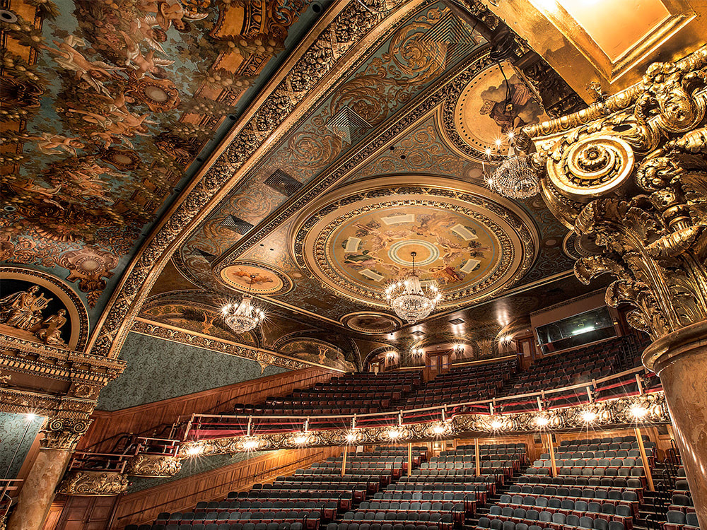 Image From: https://www.emersoncolonialtheatre.com/ Image From: https://www.emersoncolonialtheatre.com/